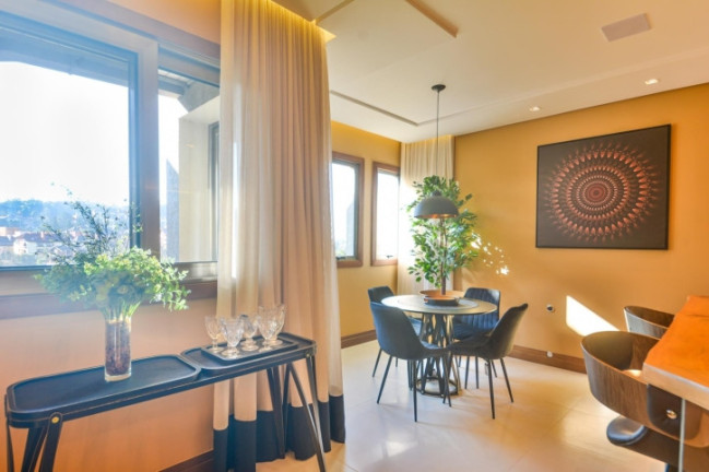 Imagem Cobertura com 4 Quartos à Venda, 163 m² em Centro - Gramado