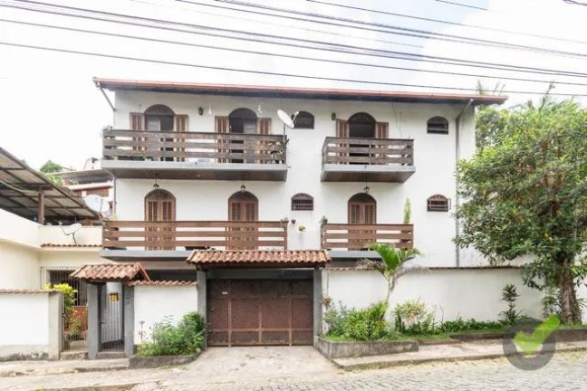 Imagem Apartamento com 4 Quartos à Venda, 146 m² em Vila Amélia - Nova Friburgo