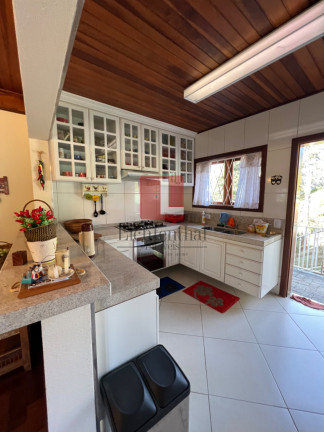 Imagem Casa de Condomínio com 4 Quartos à Venda, 260 m² em Vale Encantado - Campos Do Jordão Imagem Casa de Condomínio com 4 Quartos à Venda, 260 m² em Vale Encantado - Campos Do Jordão
