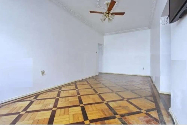 Imagem Apartamento com 3 Quartos à Venda, 1.440 m² em Menino Deus - Porto Alegre
