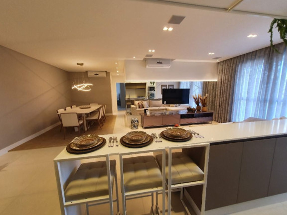 Imagem Apartamento com 3 Quartos à Venda, 122 m² em Atiradores - Joinville Imagem Apartamento com 3 Quartos à Venda, 122 m² em Atiradores - Joinville