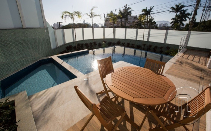 Imagem Apartamento com 3 Quartos à Venda, 171 m² em Estreito - Florianópolis