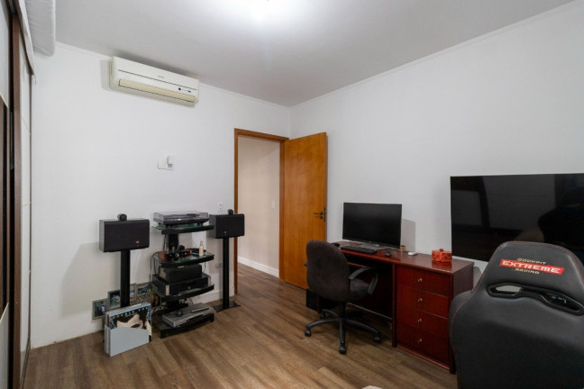 Imagem Casa com 3 Quartos à Venda, 243 m² em Vila Mariana - São Paulo Imagem Casa com 3 Quartos à Venda, 243 m² em Vila Mariana - São Paulo