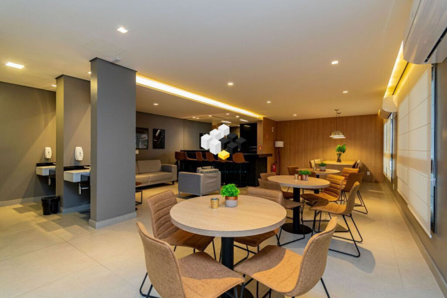Imagem Cobertura com 3 Quartos à Venda, 182 m² em Menino Deus - Porto Alegre Imagem Cobertura com 3 Quartos à Venda, 182 m² em Menino Deus - Porto Alegre