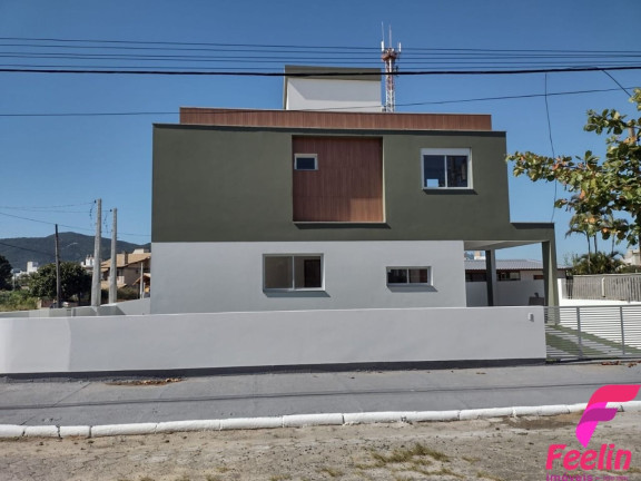 Imagem Casa com 3 Quartos à Venda, 112 m² em Pântano Do Sul - Florianópolis Imagem Casa com 3 Quartos à Venda, 112 m² em Pântano Do Sul - Florianópolis