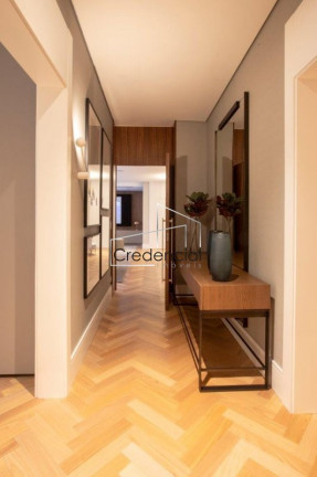 Imagem Apartamento com 3 Quartos à Venda, 228 m² em Cabral - Curitiba Imagem Apartamento com 3 Quartos à Venda, 228 m² em Cabral - Curitiba
