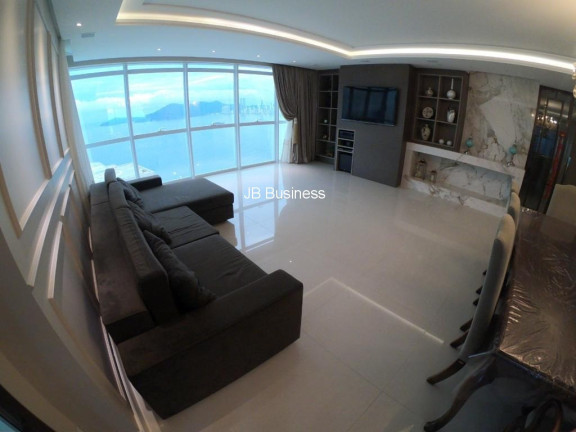 Imagem Imóvel com 4 Quartos à Venda, 234 m² em Centro - Balneário Camboriú