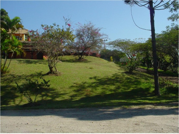 Imagem Imóvel com 4 Quartos à Venda, 4.000 m² em Parathey Do Meio - Igaratá