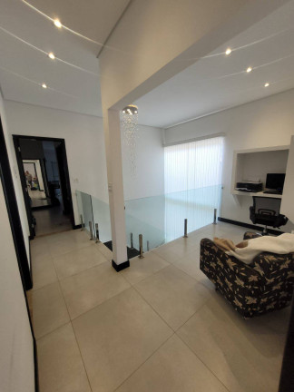 Imagem Casa com 3 Quartos à Venda, 400 m² em Solemar - Praia Grande