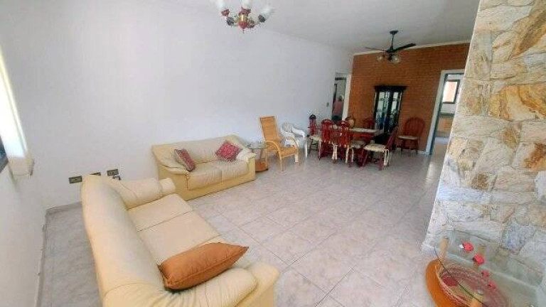 Imagem Casa com 3 Quartos à Venda, 360 m² em Stella Maris - Peruíbe