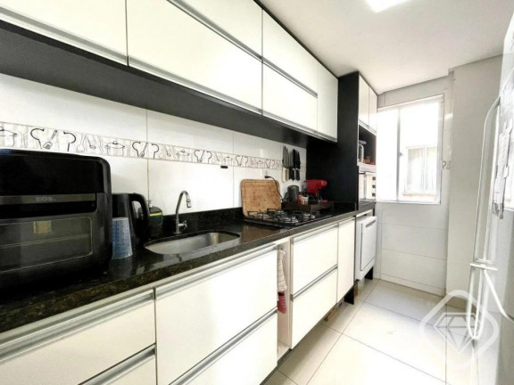 Imagem Apartamento com 2 Quartos à Venda,  em Vila Nova - Porto Alegre