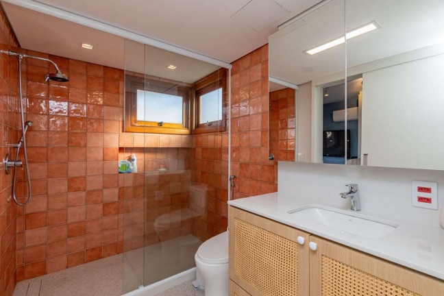 Imagem Apartamento com 3 Quartos à Venda, 120 m² em Menino Deus - Porto Alegre