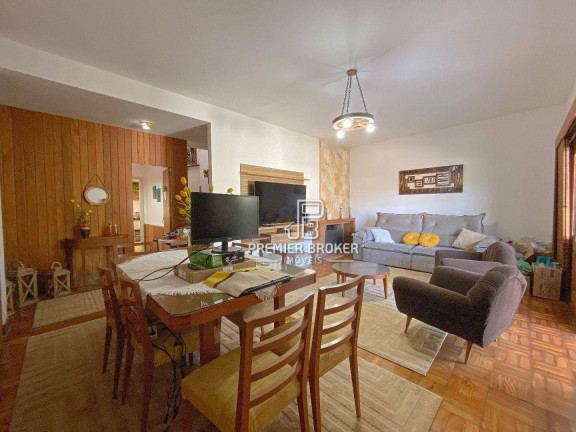 Imagem Casa com 5 Quartos à Venda, 280 m² em Alto - Teresópolis