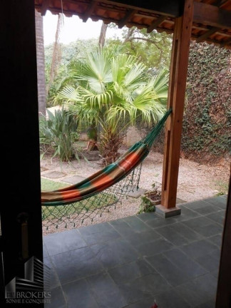 Imagem Casa com 2 Quartos à Venda, 137 m² em Jardim Karolyne - Votorantim