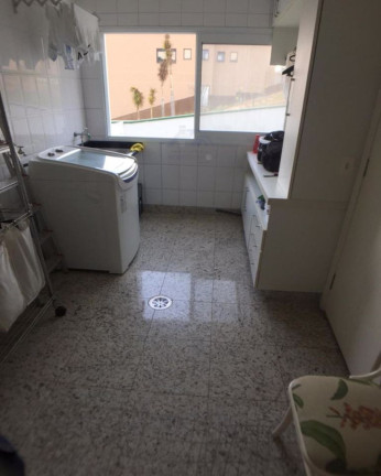 Imagem Sobrado à Venda, em Tamboré - Santana De Parnaíba Imagem Sobrado à Venda, em Tamboré - Santana De Parnaíba