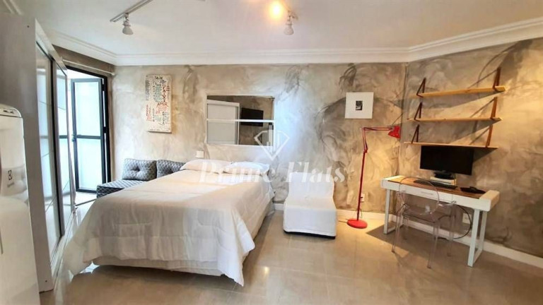 Apartamento com 1 Quarto à Venda, 32 m² em Vila Nova Conceição - São Paulo