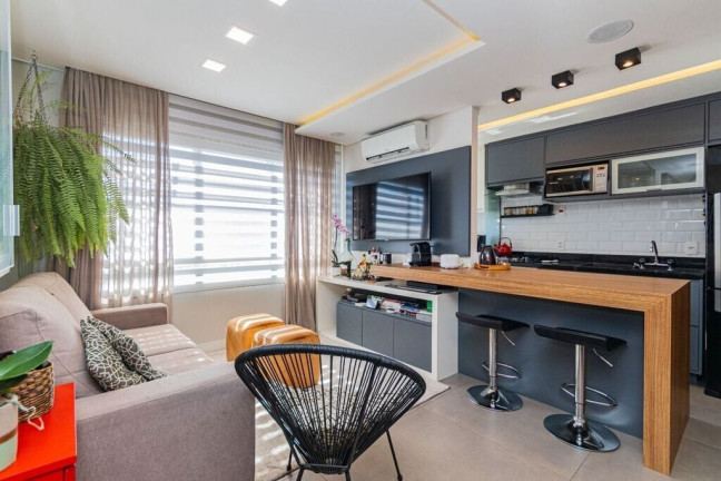 Imagem Apartamento com 2 Quartos à Venda, 56 m² em Menino Deus - Porto Alegre Imagem Apartamento com 2 Quartos à Venda, 56 m² em Menino Deus - Porto Alegre
