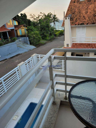 Imagem Sobrado com 3 Quartos à Venda, 280 m² em Centro - Penha Imagem Sobrado com 3 Quartos à Venda, 280 m² em Centro - Penha