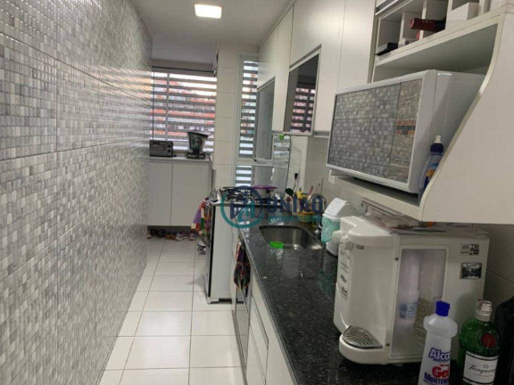 Imagem Apartamento com 4 Quartos à Venda, 138 m² em Icaraí - Niterói