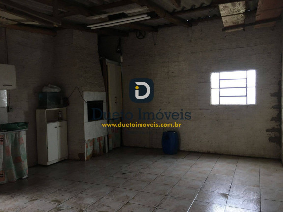 Imagem Casa com 2 Quartos à Venda, em Camobi - Santa Maria Imagem Casa com 2 Quartos à Venda, em Camobi - Santa Maria