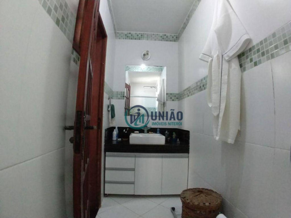 Imagem Casa com 3 Quartos à Venda, 260 m² em Itaipu - Niterói