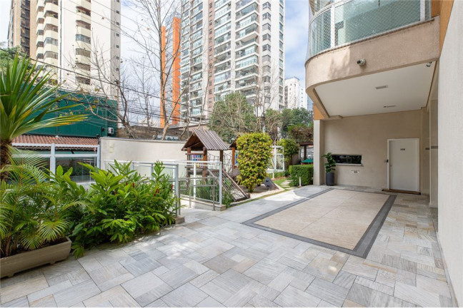 Imagem Apartamento com 3 Quartos à Venda, 187 m² em Moema - São Paulo Imagem Apartamento com 3 Quartos à Venda, 187 m² em Moema - São Paulo