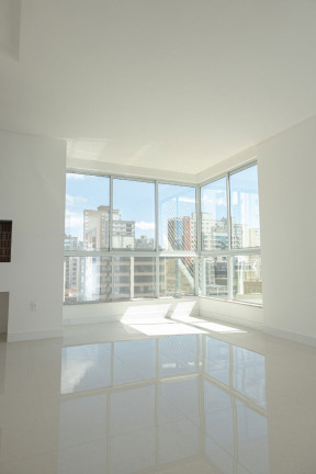 Imagem Apartamento com 3 Quartos à Venda, 96 m² em Meia Praia - Itapema