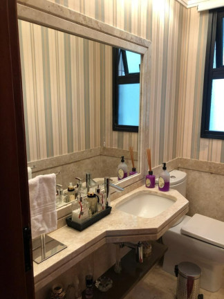 Imagem Imóvel com 4 Quartos à Venda, 237 m² em Vila Suzana - São Paulo Imagem Imóvel com 4 Quartos à Venda, 237 m² em Vila Suzana - São Paulo