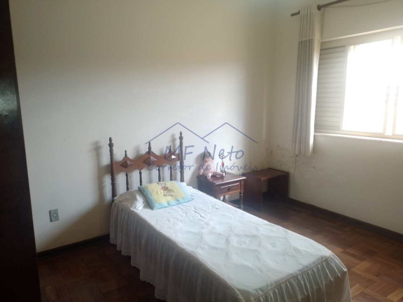 Imagem Casa com 3 Quartos à Venda, 360 m² em Centro - Pirassununga Imagem Casa com 3 Quartos à Venda, 360 m² em Centro - Pirassununga