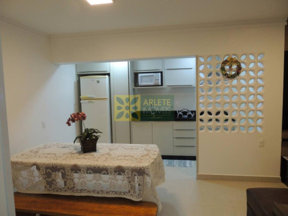 Imagem Casa com 5 Quartos à Venda, 165 m² em Centro - Porto Belo Imagem Casa com 5 Quartos à Venda, 165 m² em Centro - Porto Belo