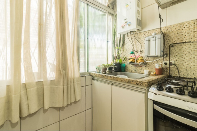 Imagem Apartamento com 2 Quartos à Venda, 58 m² em São Sebastião - Porto Alegre Imagem Apartamento com 2 Quartos à Venda, 58 m² em São Sebastião - Porto Alegre