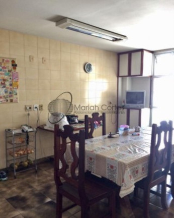 Imagem Imóvel com 4 Quartos à Venda, 220 m² em Icaraí - Niterói