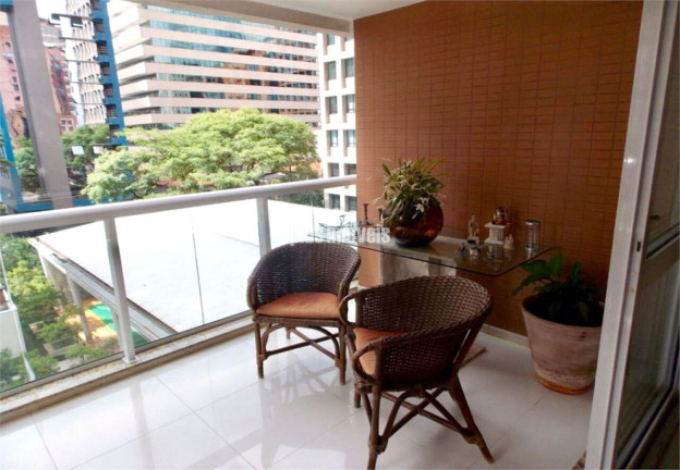 Imagem Apartamento com 2 Quartos à Venda, 94 m² em Vila Olímpia - São Paulo Imagem Apartamento com 2 Quartos à Venda, 94 m² em Vila Olímpia - São Paulo