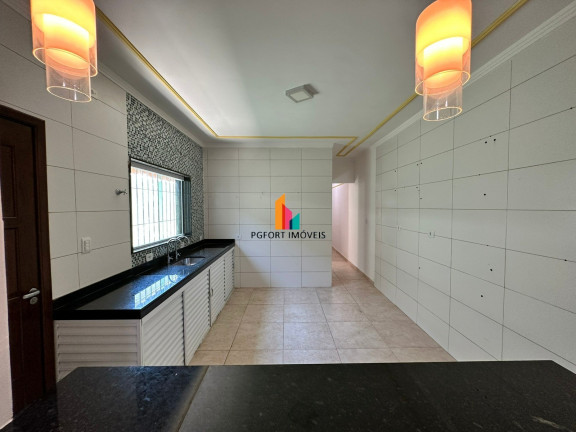 Imagem Casa com 2 Quartos à Venda, 71 m² em Caiçara - Praia Grande Imagem Casa com 2 Quartos à Venda, 71 m² em Caiçara - Praia Grande