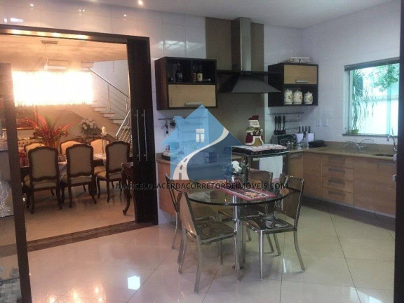 Imagem Casa com 5 Quartos à Venda, 500 m² em Aleixo - Manaus Imagem Casa com 5 Quartos à Venda, 500 m² em Aleixo - Manaus