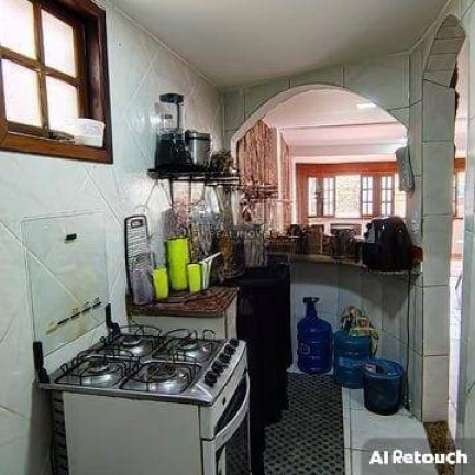 Imagem Casa com 5 Quartos à Venda, 450 m² em Pechincha - Rio De Janeiro Imagem Casa com 5 Quartos à Venda, 450 m² em Pechincha - Rio De Janeiro