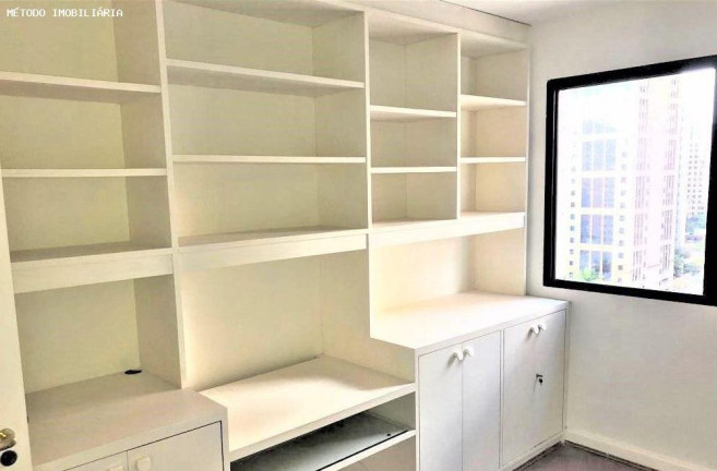 Imagem Imóvel com 3 Quartos à Venda, 240 m² em Itaim Bibi - São Paulo
