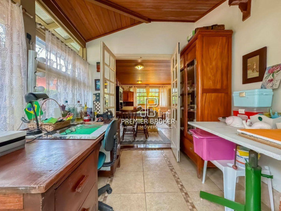 Imagem Casa com 2 Quartos à Venda, 112 m² em Albuquerque - Teresópolis Imagem Casa com 2 Quartos à Venda, 112 m² em Albuquerque - Teresópolis