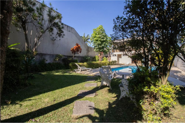 Imagem Casa com 4 Quartos à Venda, 421 m² em Vila Rosália - Guarulhos Imagem Casa com 4 Quartos à Venda, 421 m² em Vila Rosália - Guarulhos