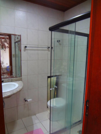 Imagem Casa com 4 Quartos à Venda, 400 m² em Buraquinho - Lauro De Freitas Imagem Casa com 4 Quartos à Venda, 400 m² em Buraquinho - Lauro De Freitas
