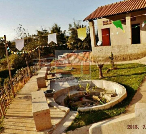 Imagem Casa com 3 Quartos à Venda, 3.130 m² em Portal Mantiqueira - Caçapava