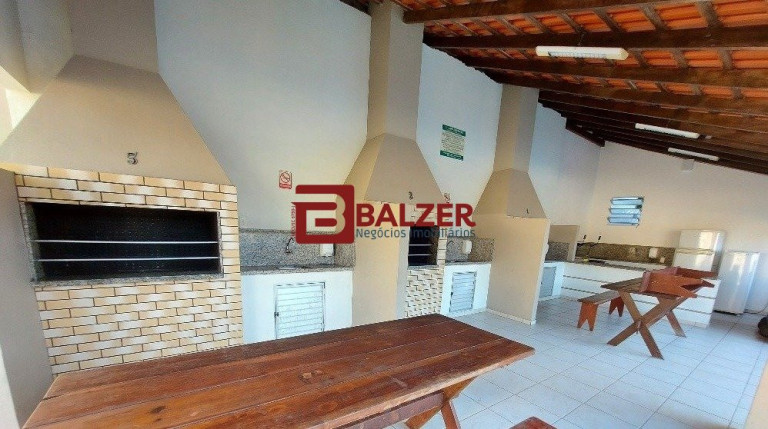 Imagem Apartamento com 3 Quartos à Venda, 135 m² em Centro - Florianópolis Imagem Apartamento com 3 Quartos à Venda, 135 m² em Centro - Florianópolis