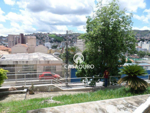 Imagem Terreno à Venda, 540 m² em Santa Efigênia - Belo Horizonte Imagem Terreno à Venda, 540 m² em Santa Efigênia - Belo Horizonte