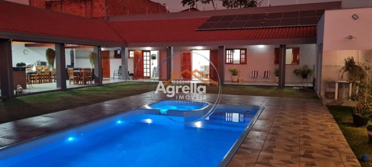 Casa com 4 Quartos à Venda, 155 m² em Parque Das Laranjeiras - Mogi Mirim