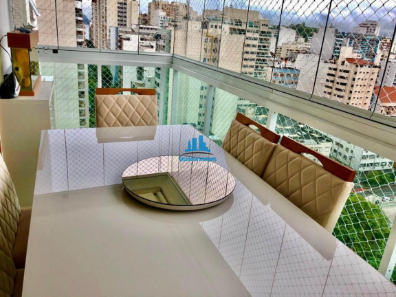 Imagem Apartamento com 3 Quartos à Venda, 185 m² em Icaraí - Niterói