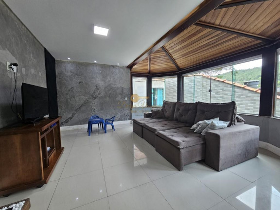 Imagem Casa com 3 Quartos à Venda, 202 m² em Albuquerque - Teresópolis Imagem Casa com 3 Quartos à Venda, 202 m² em Albuquerque - Teresópolis
