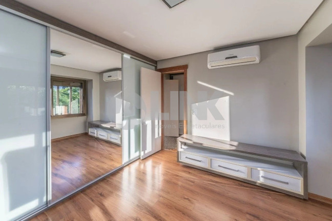 Imagem Apartamento com 1 Quarto à Venda, 64 m² em Bela Vista - Porto Alegre Imagem Apartamento com 1 Quarto à Venda, 64 m² em Bela Vista - Porto Alegre