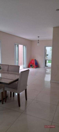 Imagem Sobrado com 3 Quartos à Venda, 316 m² em Jardim Vila Galvão - Guarulhos Imagem Sobrado com 3 Quartos à Venda, 316 m² em Jardim Vila Galvão - Guarulhos
