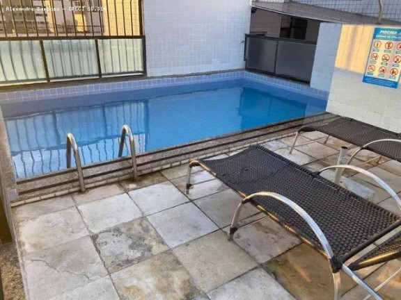 Imagem Apartamento com 3 Quartos à Venda, 70 m² em Encruzilhada - Recife