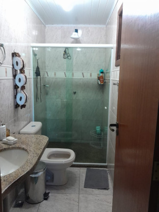 Imagem Casa com 6 Quartos à Venda, 260 m² em Olaria - Guarapari Imagem Casa com 6 Quartos à Venda, 260 m² em Olaria - Guarapari